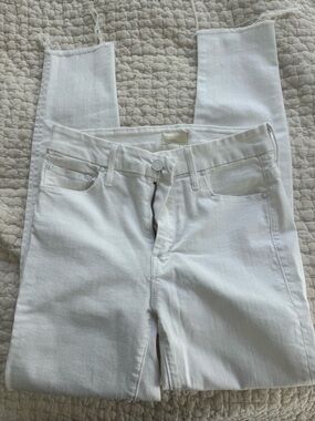 Mother denim high waist looker ankle fray jeans  in color “stayin alive” size 26